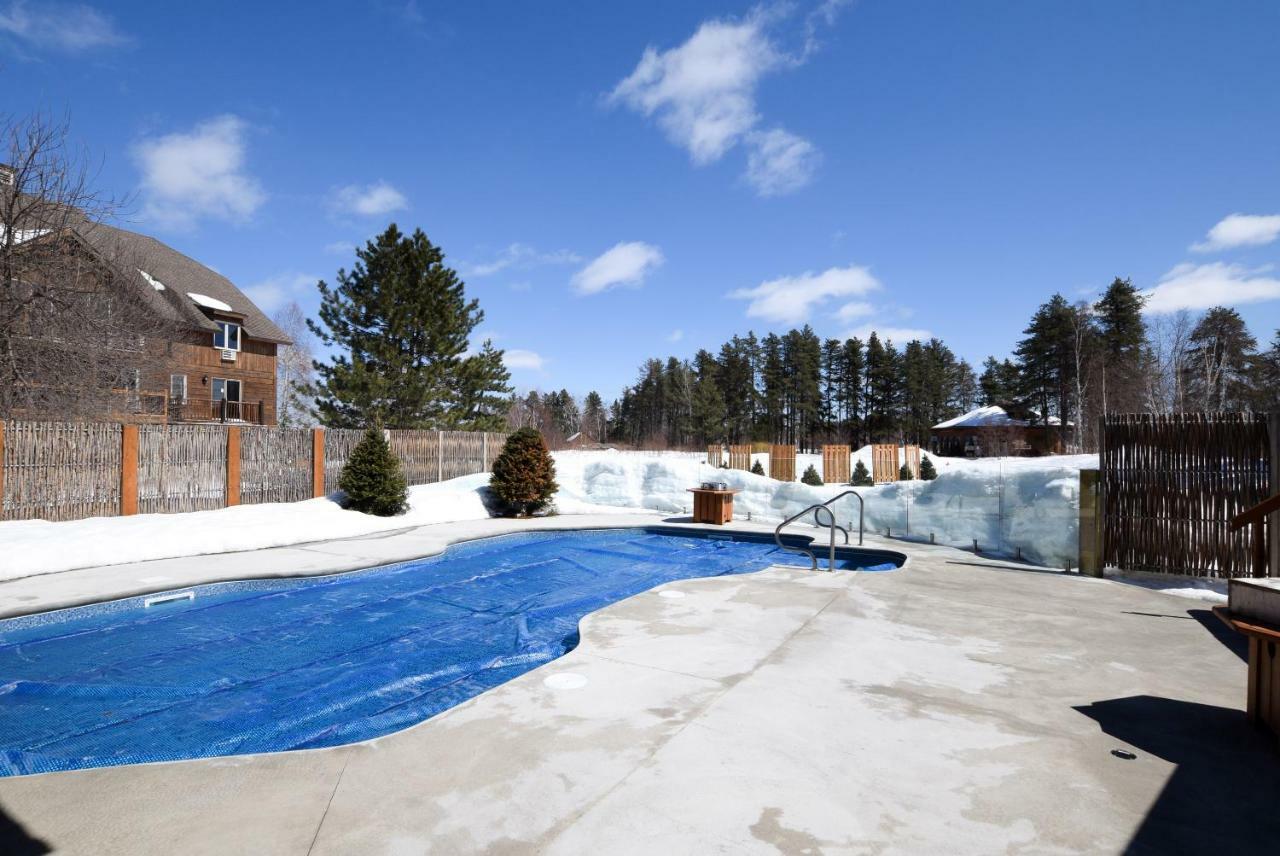 Les Condos Du Lac Taureau- Rooms & Condos Saint-Michel Εξωτερικό φωτογραφία
